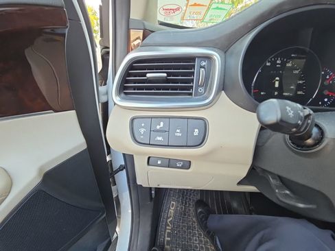 Used 2018 Kia Sorento EX w/ EX Advanced Touring Package image 64