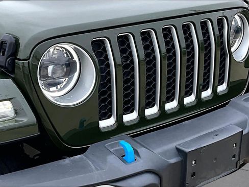 Used 2023 Jeep Wrangler Unlimited Sahara w/ Cold Weather Group AWD/4WD image 30