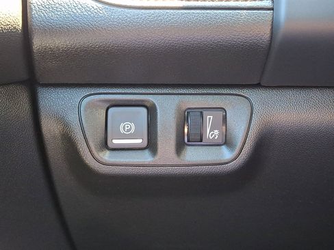 Used 2020 GMC Acadia AT4 w/ LPO, Floor Liner Package AWD/4WD image 24