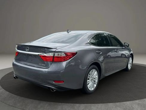 Used 2013 Lexus ES 350 w/ Luxury Pkg FWD image 5