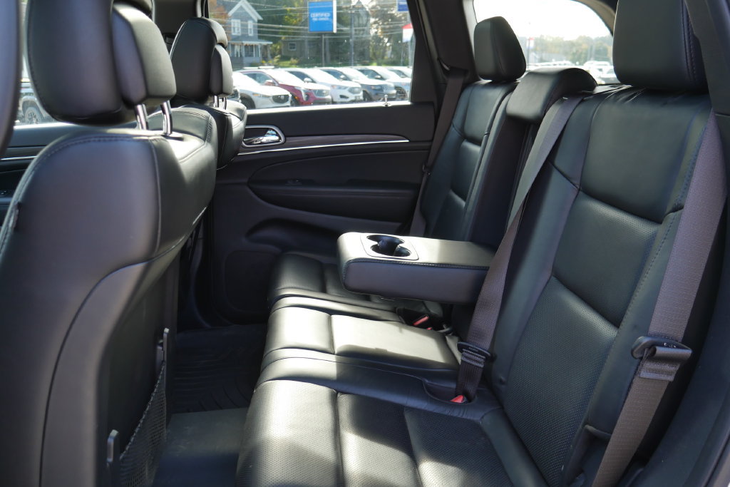 Used 2020 Jeep Grand Cherokee Limited w/ Luxury Group II AWD/4WD image 10