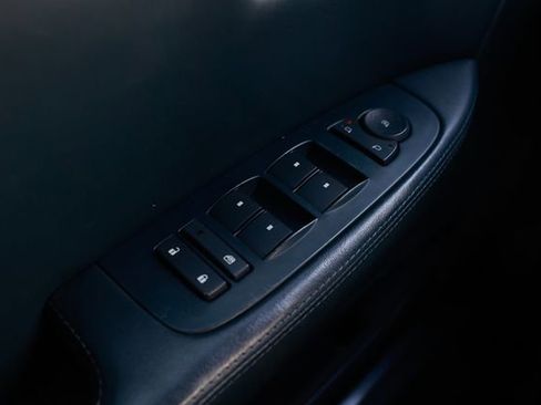 Used 2006 Cadillac DTS Limousine image 47