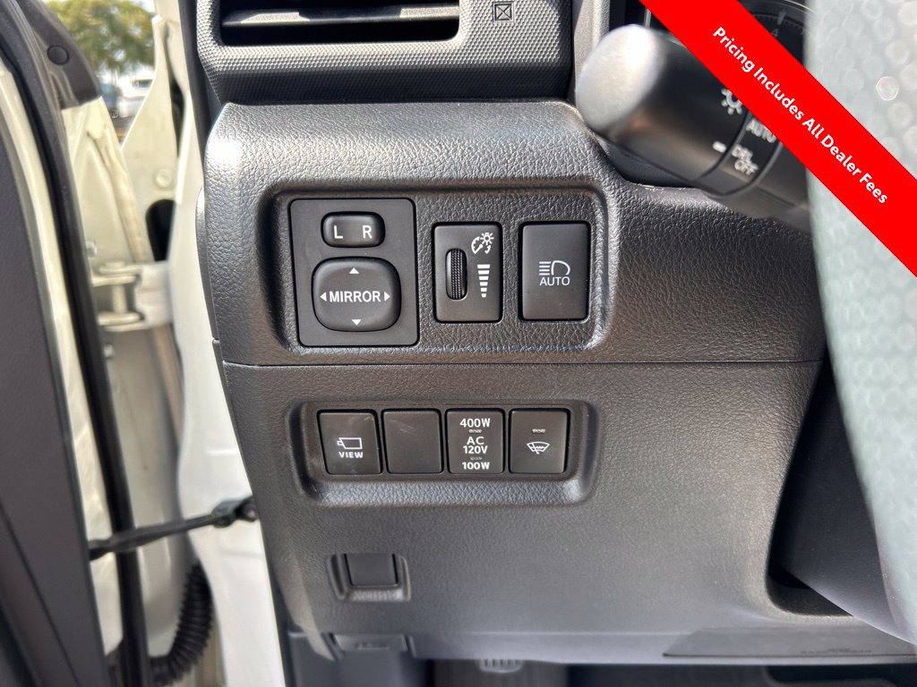 Used 2023 Toyota 4Runner Limited RWD image 7