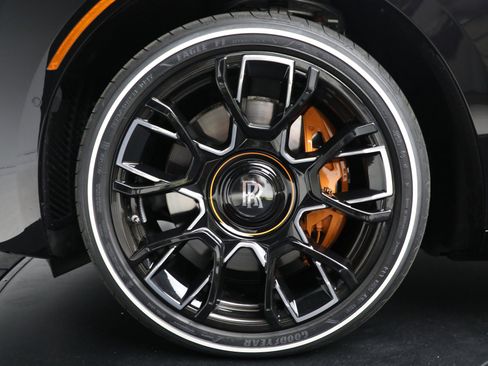 Certified 2024 Rolls-Royce Ghost Black Badge image 37