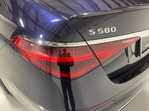 Used 2026 Mercedes-Benz S 580 4MATIC Sedan image 12