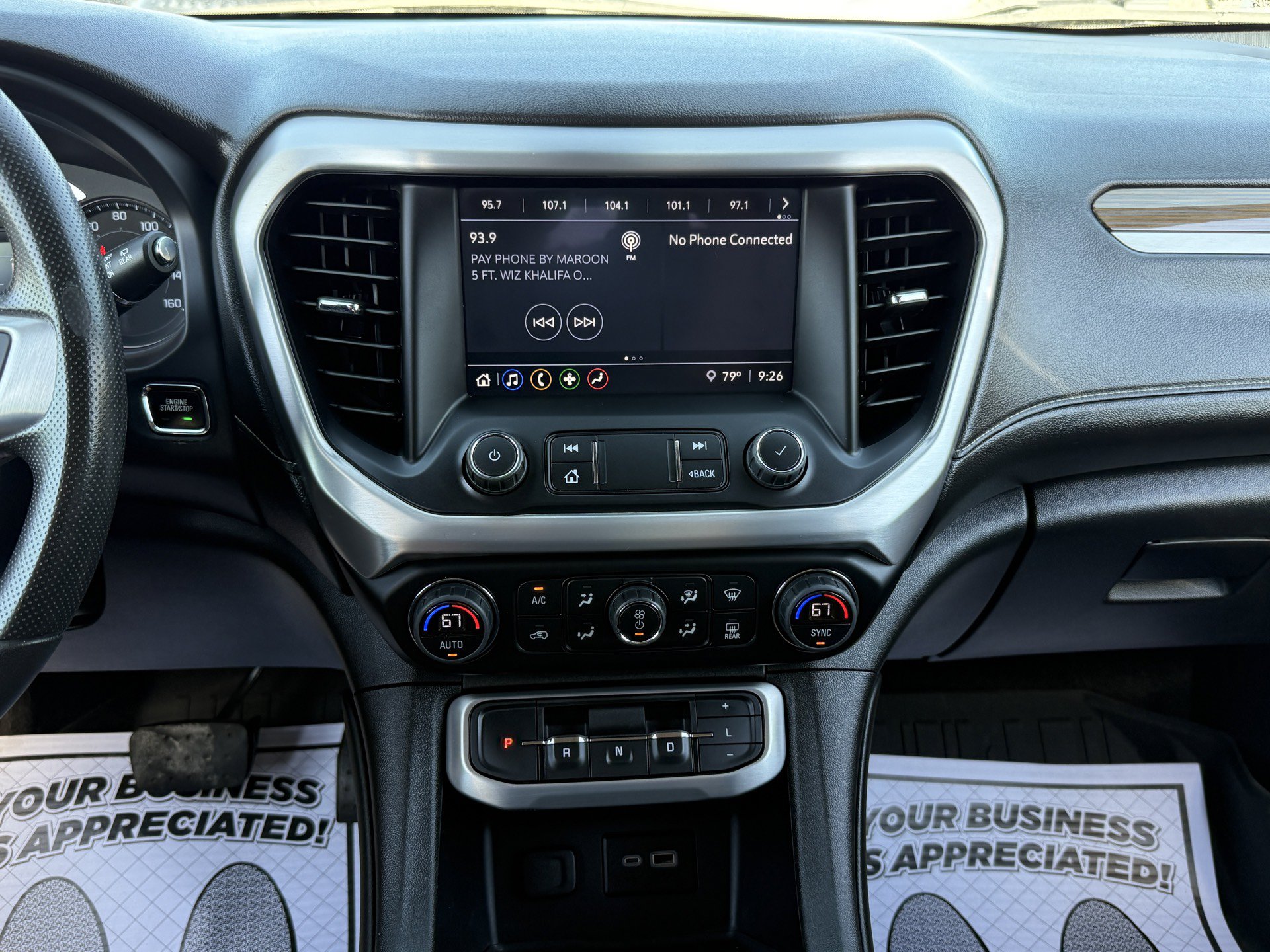 Used 2023 GMC Acadia SLE w/ Driver Convenience Package FWD image 12