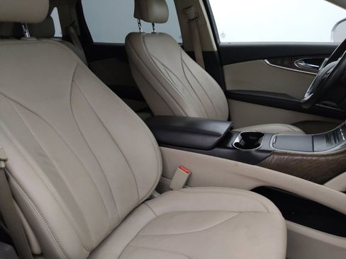 Used 2016 Lincoln MKX Reserve w/ Luxury Package FWD image 21