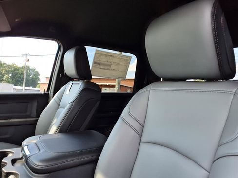 New 2026 RAM 2500 Tradesman w/ Chrome Appearance Group image 15