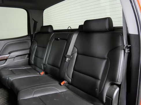 Used 2018 GMC Sierra 1500 SLT w/ SLT Premium Package AWD/4WD image 18