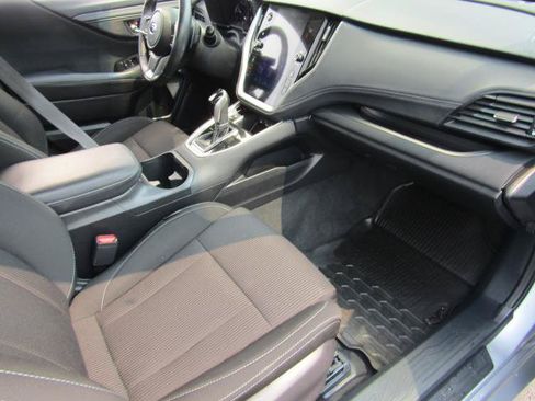 Used 2022 Subaru Legacy Premium AWD/4WD image 9
