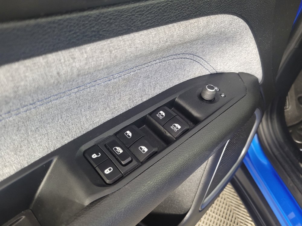 Used 2025 Jeep Compass Sport AWD/4WD image 27