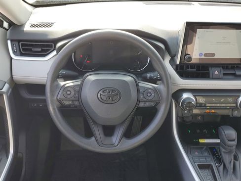 Used 2024 Toyota RAV4 XLE w/ Convenience Package FWD image 19