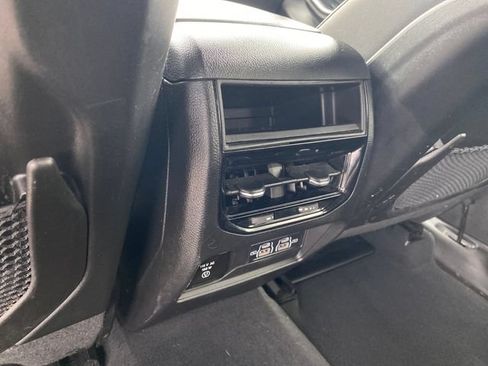 Used 2023 Jeep Grand Cherokee Altitude AWD/4WD image 19