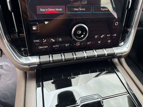 New 2026 GMC Yukon Denali Ultimate AWD/4WD image 25