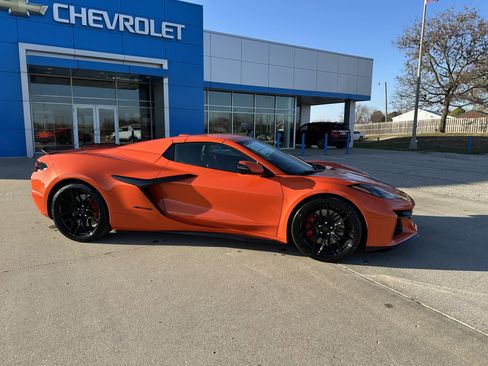 New 2026 Chevrolet Corvette Z06 image 2