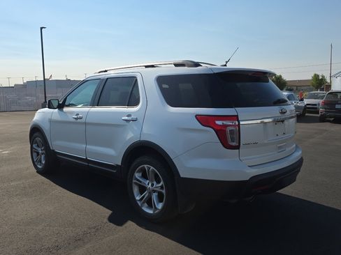 Used 2015 Ford Explorer Limited w/ Equipment Group 302A AWD/4WD image 6