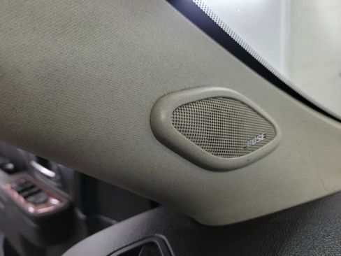 Used 2014 Chevrolet Suburban LTZ image 26