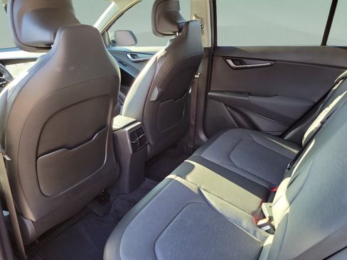 Certified 2023 Kia Niro SX Touring FWD image 6