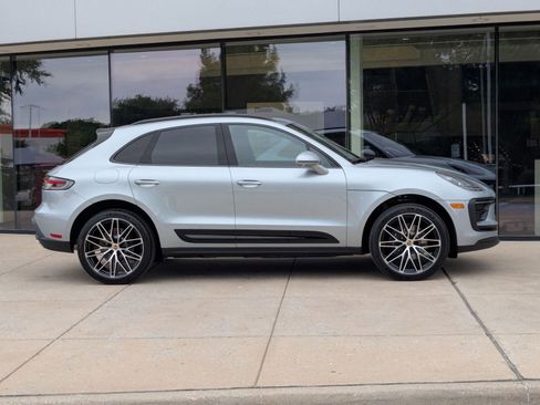 New 2026 Porsche Macan AWD/4WD image 8