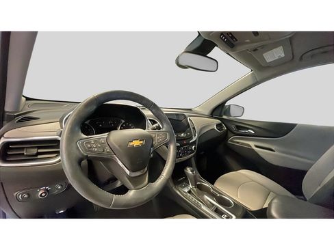 Used 2018 Chevrolet Equinox Premier AWD/4WD image 11
