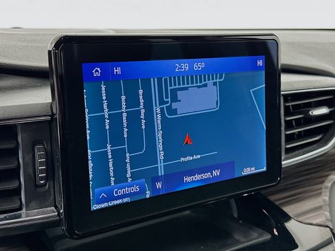 Used 2022 Ford Explorer Limited image 22