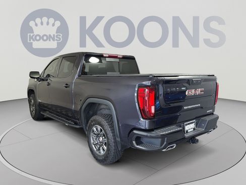 Used 2024 GMC Sierra 1500 AT4 w/ AT4 Preferred Package AWD/4WD image 4