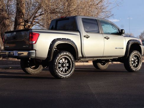 Used 2014 Nissan Titan S image 5