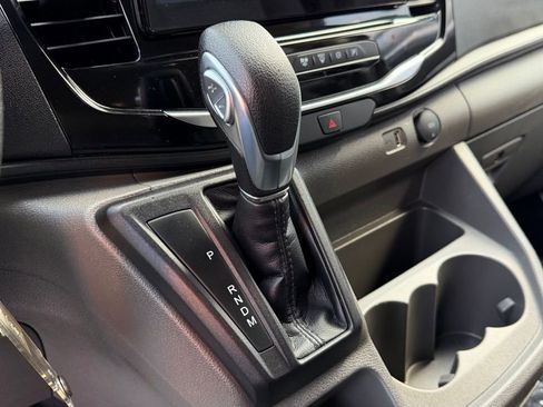 Certified 2024 Ford Transit 350 XLT image 28