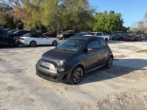 Used 2018 FIAT 500 Pop w/ Urbana Appearance Package image 2