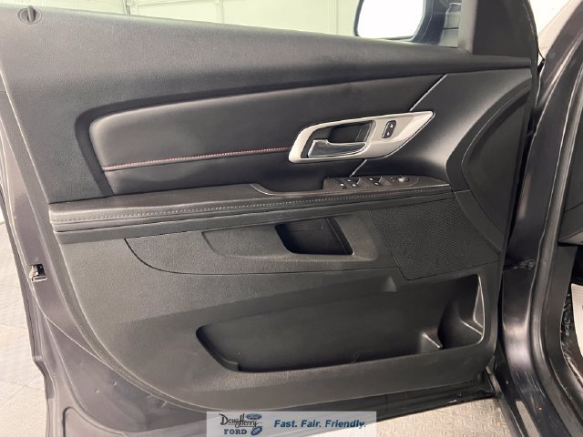 Used 2016 GMC Terrain SLE FWD image 22