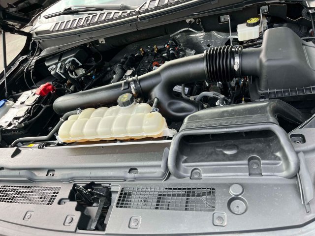 Certified 2024 Ford Expedition Max XLT AWD/4WD image 13