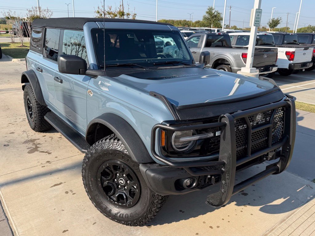 Used 2023 Ford Bronco Wildtrak AWD/4WD image 3