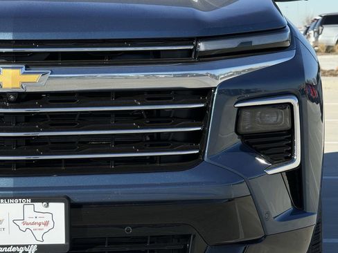 New 2026 Chevrolet Traverse High Country image 8