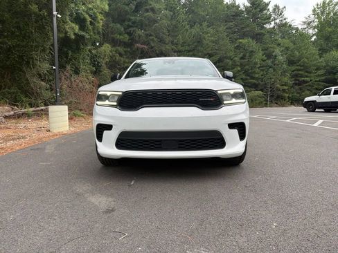 Used 2024 Dodge Durango GT RWD image 3