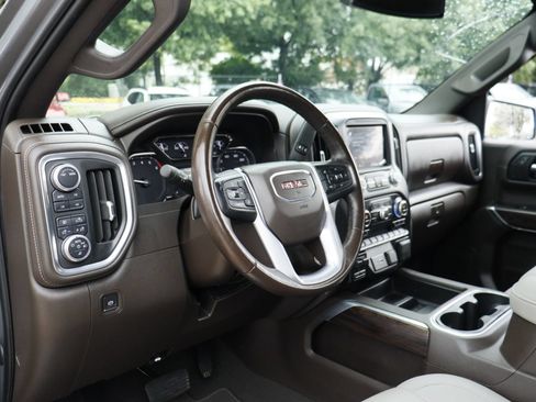 Used 2021 GMC Sierra 1500 SLT AWD/4WD image 8