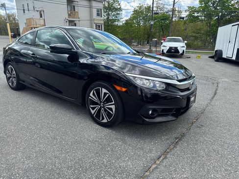 Used 2017 Honda Civic EX-T image 7