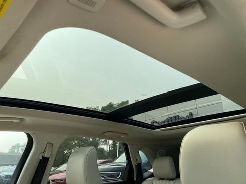 Used 2023 Ford Edge Titanium w/ Equipment Group 301A AWD/4WD image 16