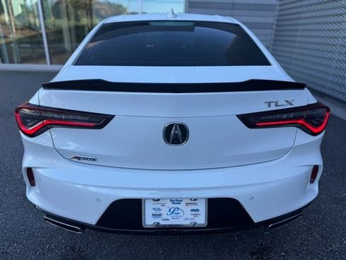 Used 2022 Acura TLX w/ A-SPEC Pkg image 4