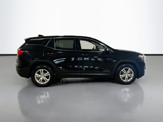 Used 2020 GMC Terrain SLE FWD image 8