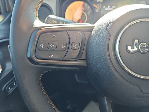 Used 2024 Jeep Wrangler Unlimited Sport AWD/4WD image 21