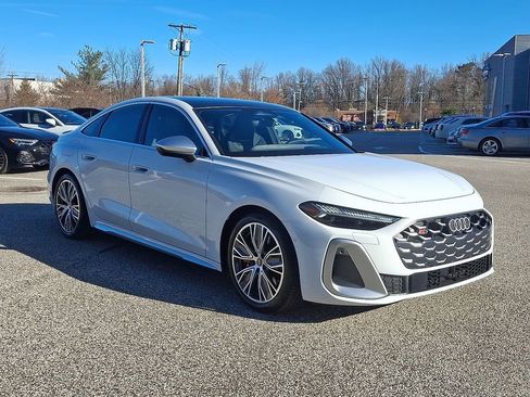 New 2025 Audi S5 Premium Plus image 2