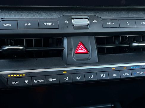 Used 2025 Kia K4 LXS image 21