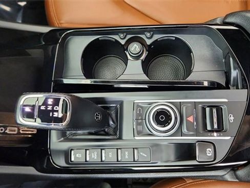 Used 2020 Maserati Levante S image 51