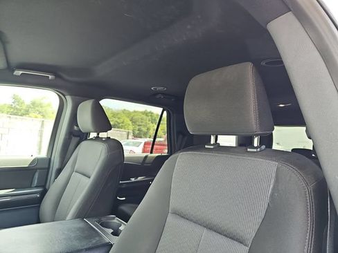 Used 2021 Ford Expedition XLT RWD image 15