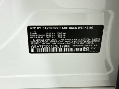 Used 2020 BMW 740i w/ Premium Package RWD image 34