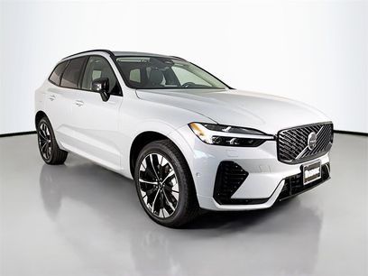 New 2026 Volvo XC60 T8 Plus w/ Climate Package PRO