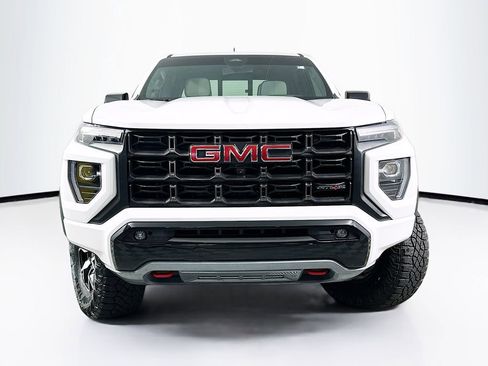 Used 2024 GMC Canyon AT4X AWD/4WD image 5