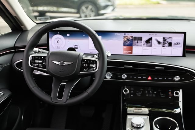 New 2026 Genesis GV70 2.5T AWD/4WD image 28