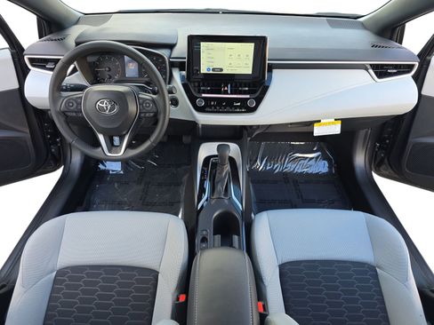 Used 2025 Toyota Corolla SE image 15