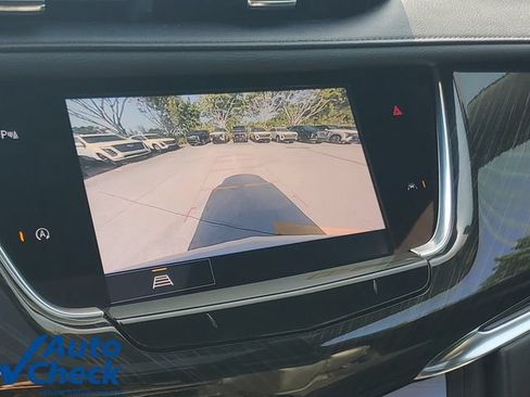 Used 2021 Cadillac XT6 Premium Luxury FWD image 28